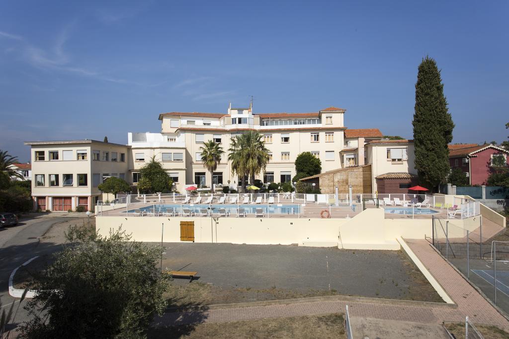 Village Vacances Le Lion De Mer Saint-Raphaël エクステリア 写真